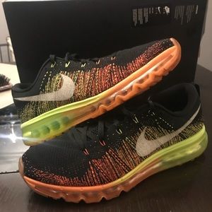 Men’s Nike air max 2014 flyknit sz 11
